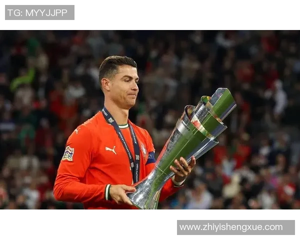 庆祝足球巨星C罗生日的精彩瞬间与辉煌成就回顾