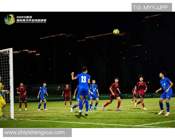 我最敬佩的足球明星与他们背后的奋斗故事与精神力量